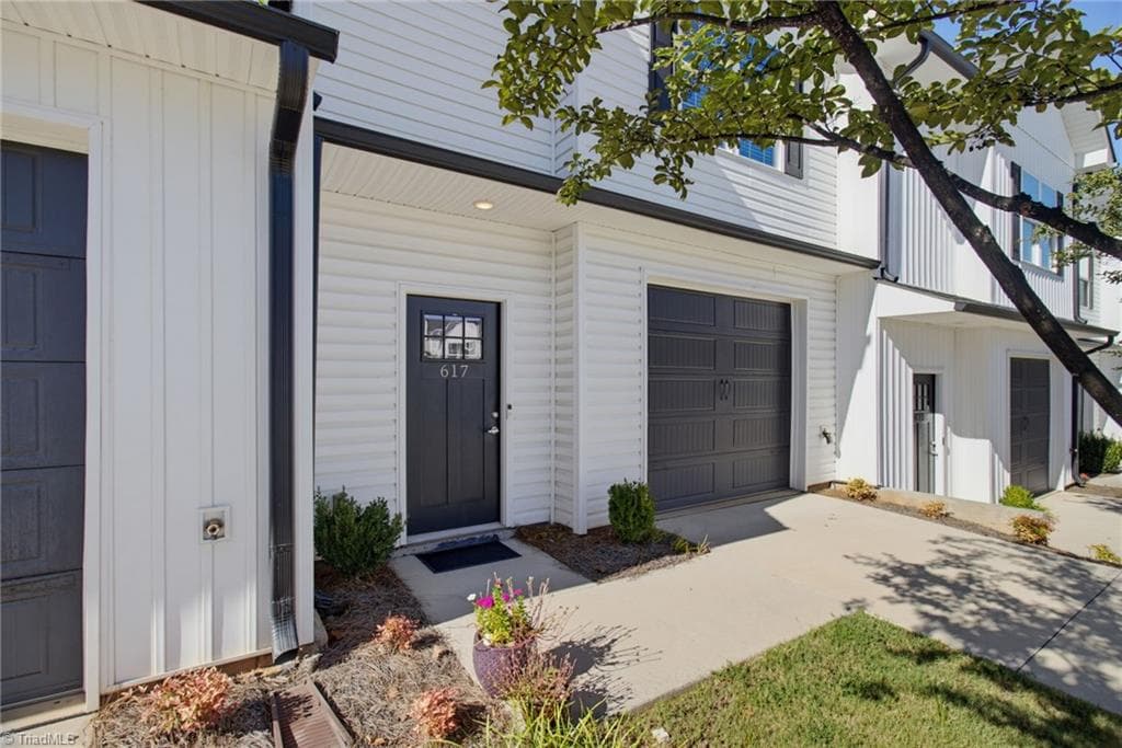 Stick/Site Built at 617 Pompano Drive, Greensboro NC 27410, photo 5 of 27