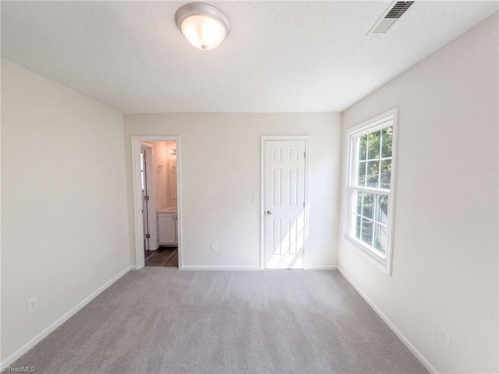 Stick/Site Built at 3903 Bears Creek Road, Greensboro NC 27406, photo 4 of 15