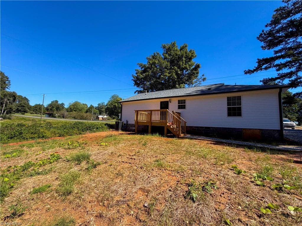 Stick/Site Built at 3972 US Highway 601 S, Mocksville NC 27028, Mocksville, photo 9 of 46