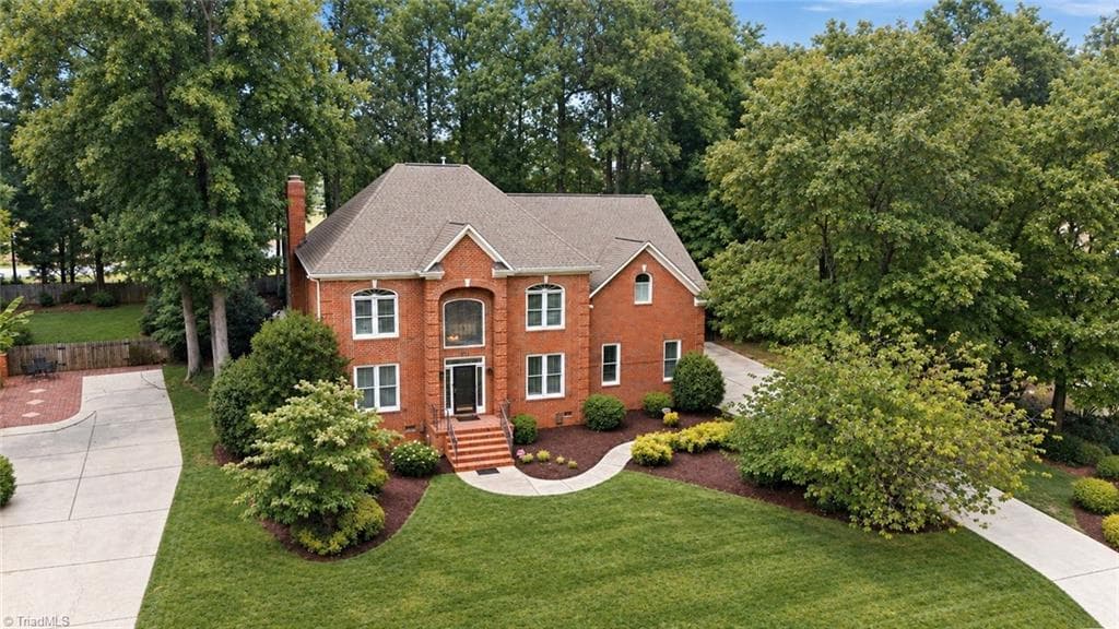 4911 Setter Court, Jamestown NC 27282