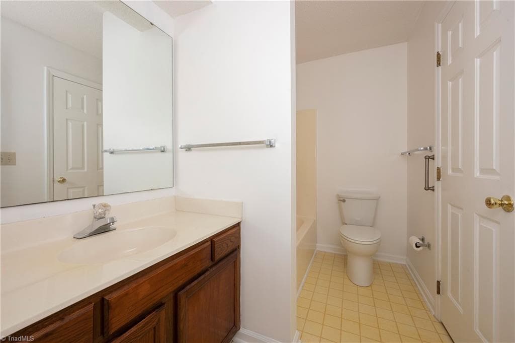 Stick/Site Built at 2716 Sawgrass Court, Winston-Salem NC 27103, photo 16 of 25