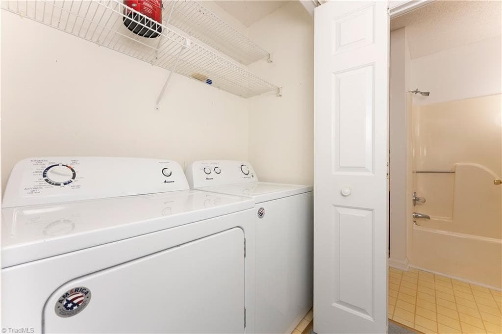 Stick/Site Built at 2716 Sawgrass Court, Winston-Salem NC 27103, photo 18 of 25