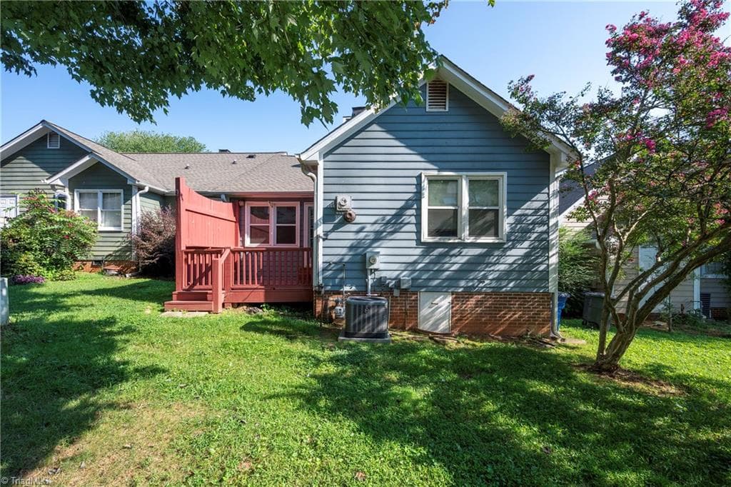 Stick/Site Built at 2716 Sawgrass Court, Winston-Salem NC 27103, photo 19 of 25