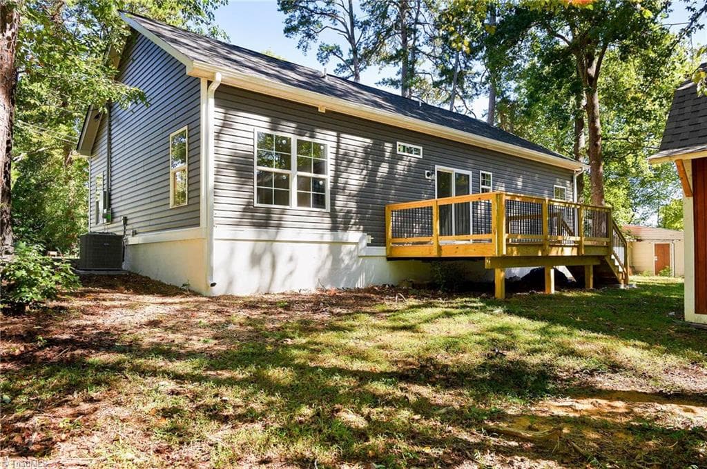 Stick/Site Built at 105 Trexler Avenue, Thomasville NC 27360, photo 26 of 26