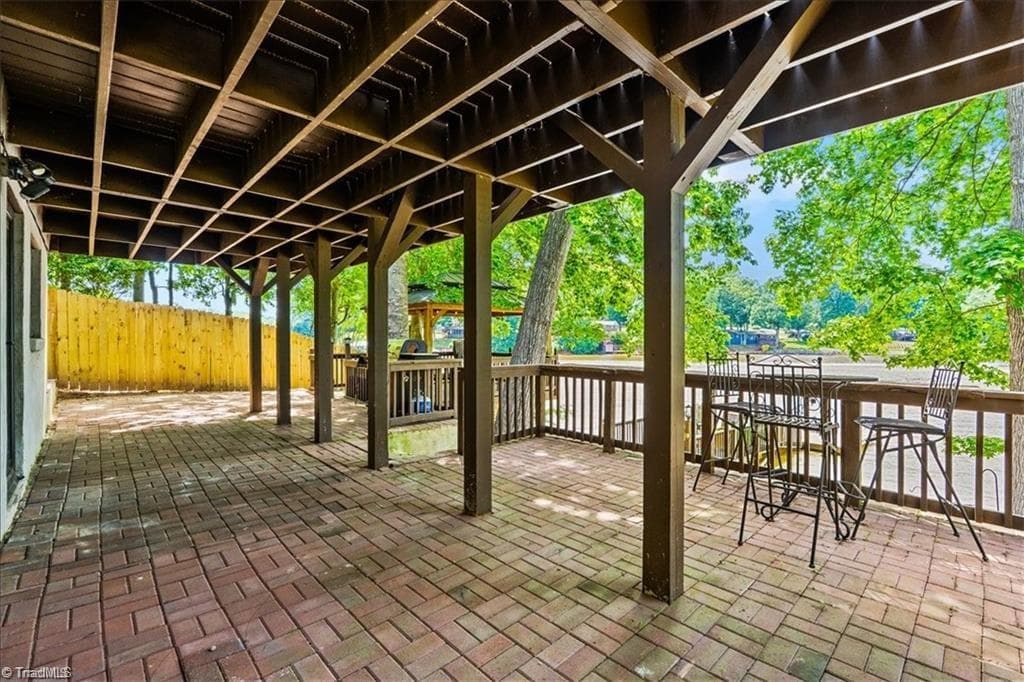 Stick/Site Built at 718 Lake Drive 9, Lexington NC 27292, Lexington, photo 9 of 45