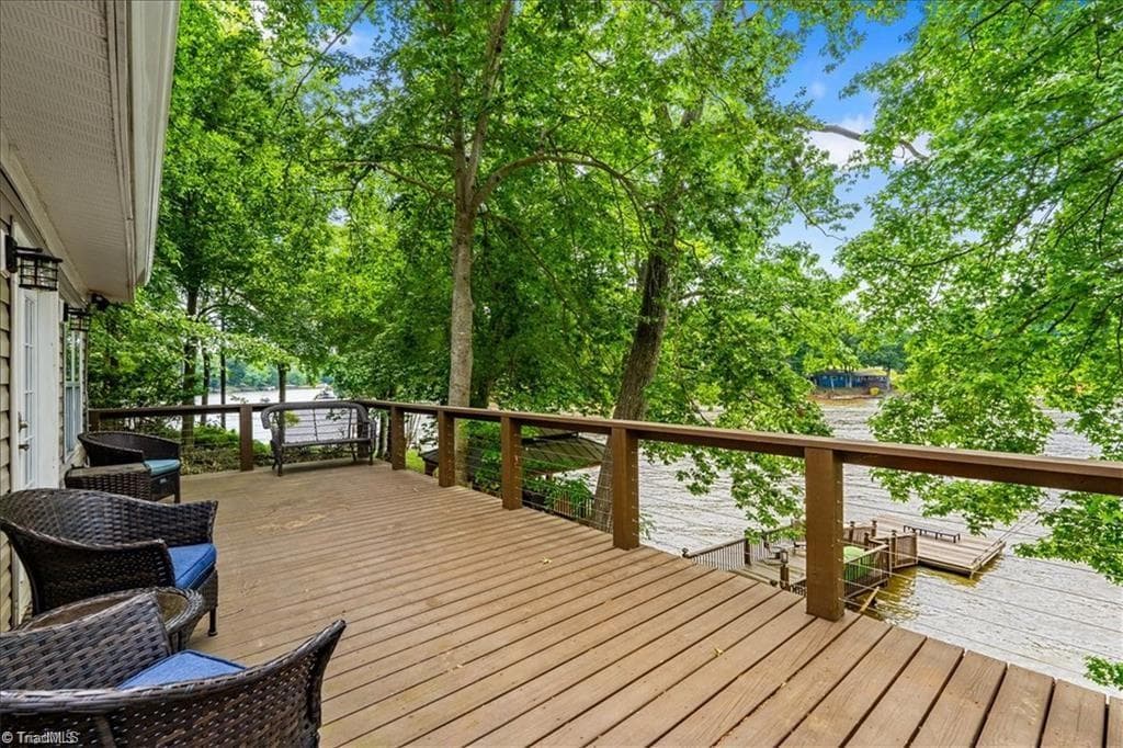 Stick/Site Built at 718 Lake Drive 9, Lexington NC 27292, Lexington, photo 33 of 45