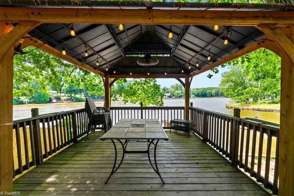 Stick/Site Built at 718 Lake Drive 9, Lexington NC 27292, Lexington, photo 8 of 45