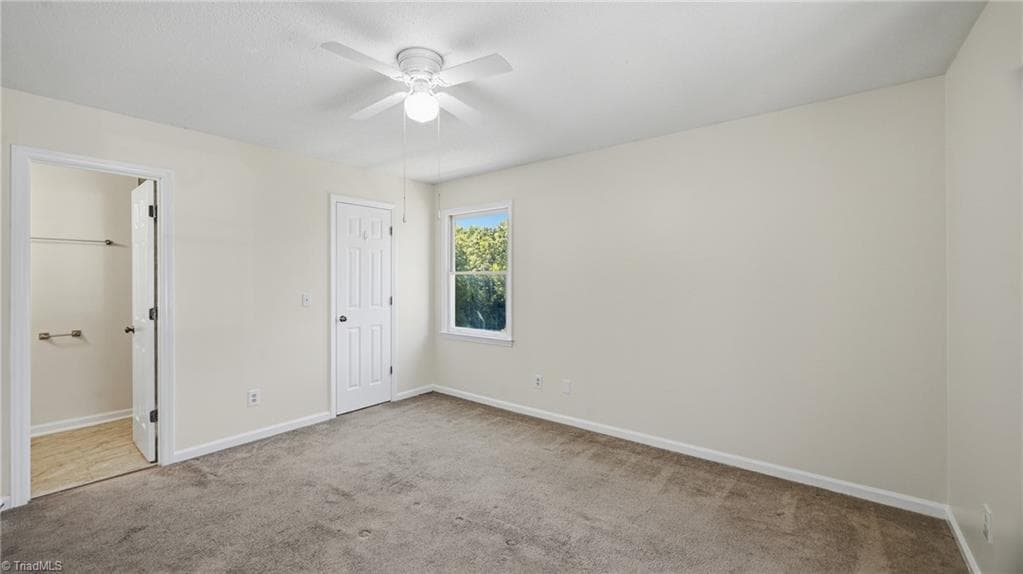 Stick/Site Built at 3701 #5J Cotswold Terrace, Greensboro NC 27410, photo 25 of 36
