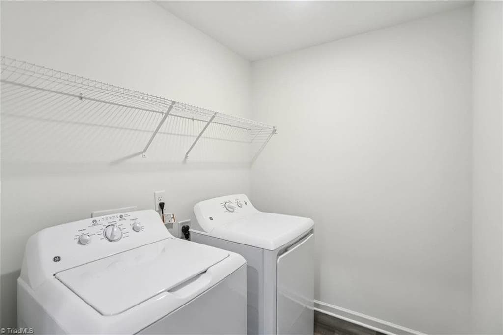 Stick/Site Built at 1014 Riverbank Drive, Kernersville NC 27284, photo 17 of 26