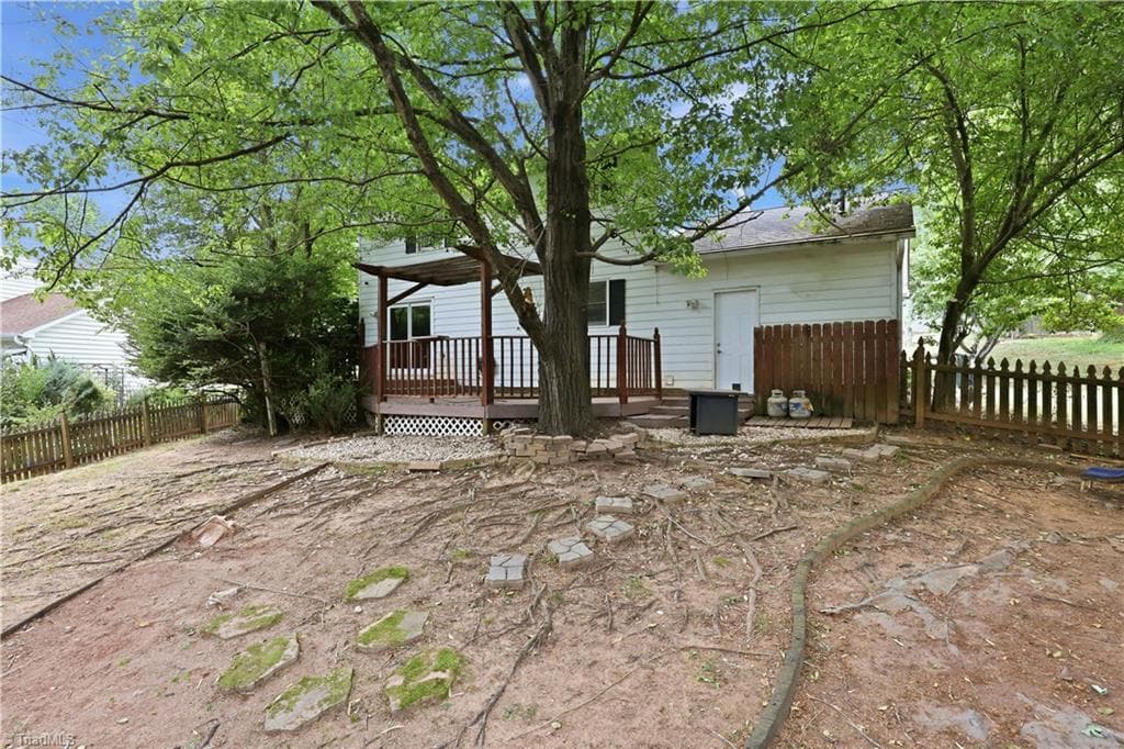 Stick/Site Built at 5404 North Oaks Drive, Greensboro NC 27455, photo 27 of 33