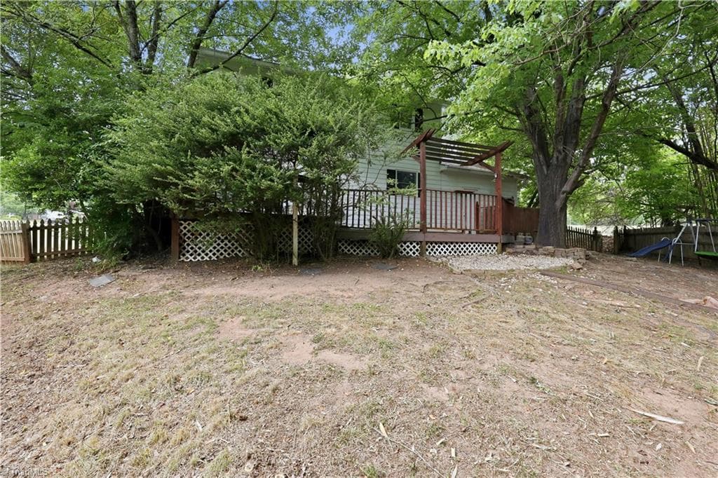 Stick/Site Built at 5404 North Oaks Drive, Greensboro NC 27455, photo 28 of 33