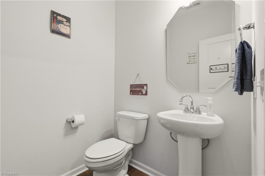 Stick/Site Built at 1374 Finwick Drive, Pfafftown NC 27040, Pfafftown, photo 12 of 50