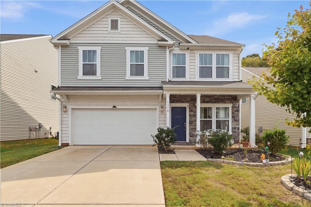 1374 Finwick Drive, Pfafftown NC 27040