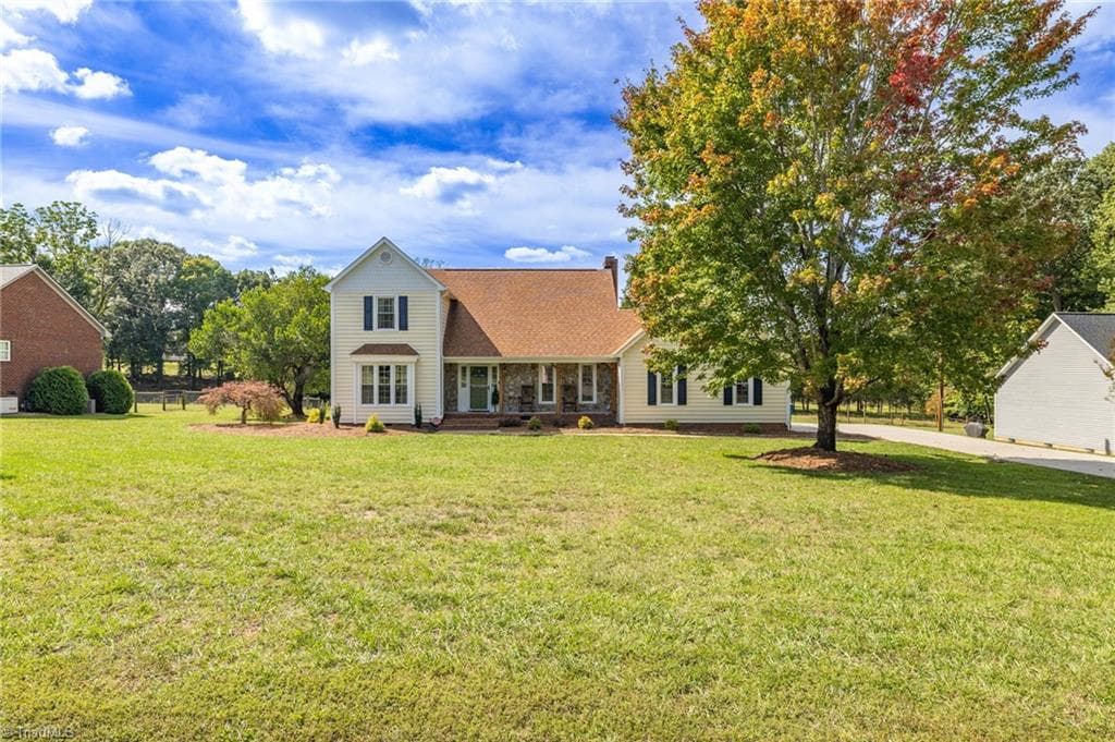Stick/Site Built at 190 Plantation Circle, Reidsville NC 27320, Reidsville, photo 3 of 86