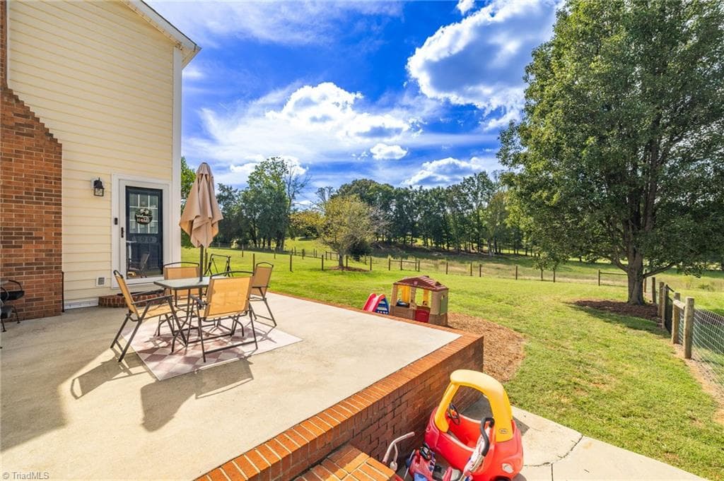 Stick/Site Built at 190 Plantation Circle, Reidsville NC 27320, Reidsville, photo 63 of 86