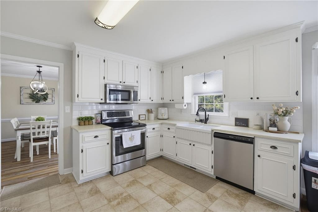 Stick/Site Built at 190 Plantation Circle, Reidsville NC 27320, Reidsville, photo 29 of 86