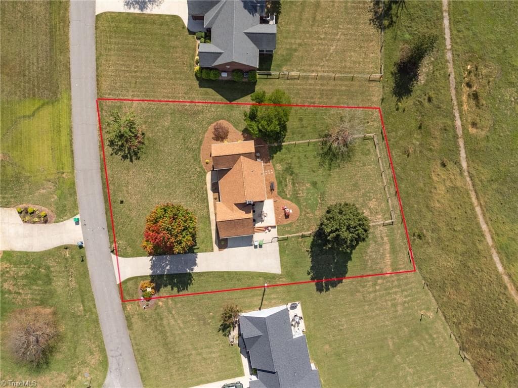 Stick/Site Built at 190 Plantation Circle, Reidsville NC 27320, Reidsville, photo 77 of 86