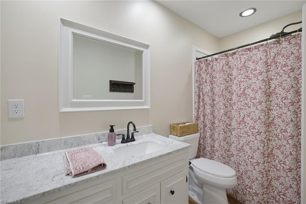 Stick/Site Built at 190 Plantation Circle, Reidsville NC 27320, Reidsville, photo 49 of 86