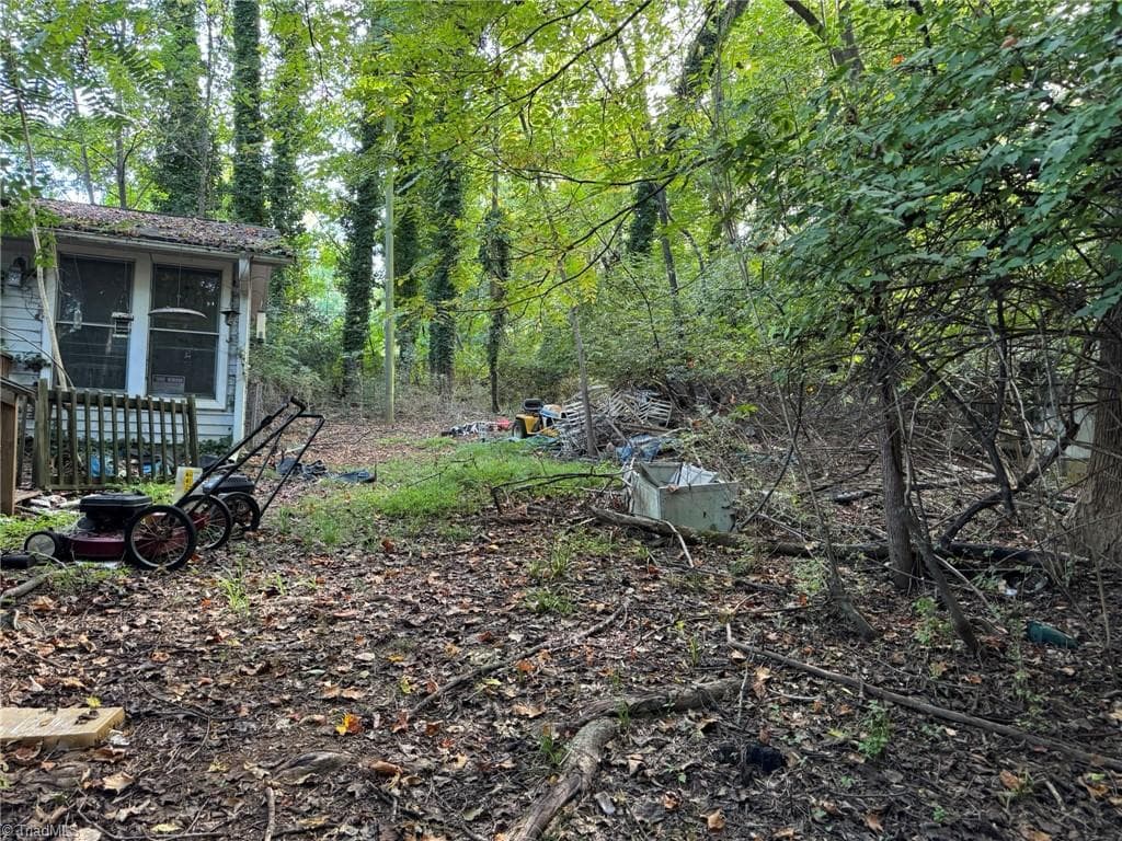 Stick/Site Built at 401 Dogwood Circle, High Point NC 27260, High Point, photo 19 of 68
