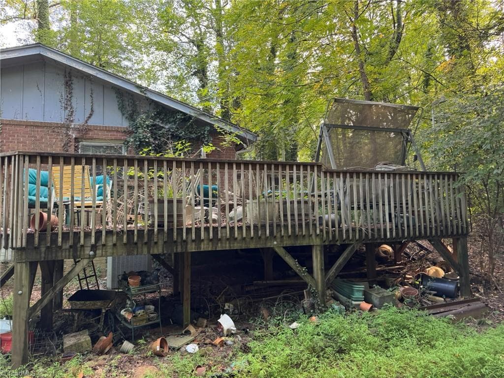 Stick/Site Built at 401 Dogwood Circle, High Point NC 27260, High Point, photo 15 of 68