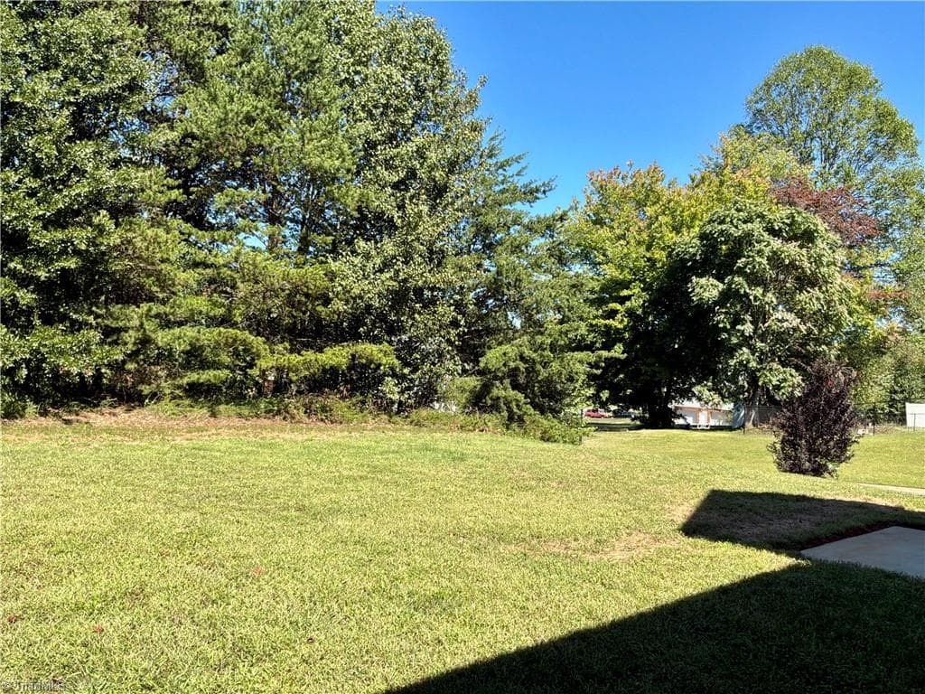 Stick/Site Built at 4404 Morning Ridge Lane, Winston-Salem NC 27101, photo 34 of 34