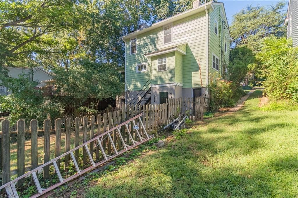 Stick/Site Built at 419 S Sunset Drive, Winston-Salem NC 27103, Winston-Salem, photo 32 of 38