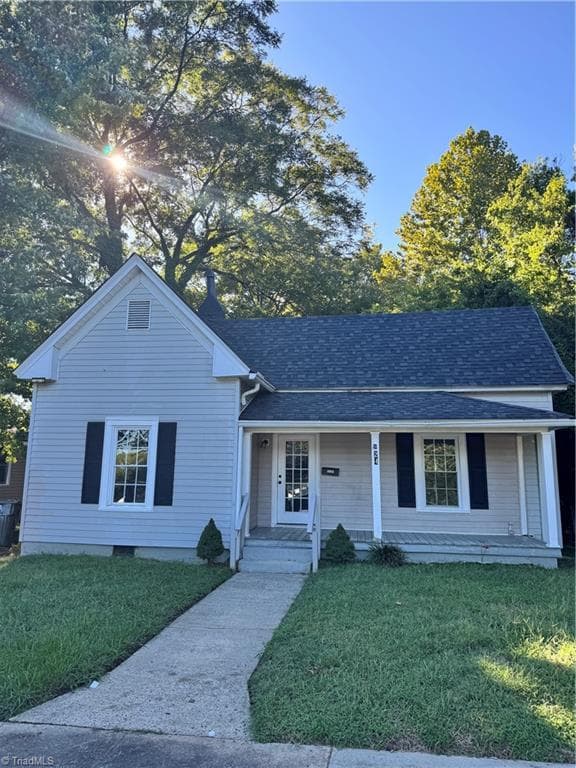 924 Dillard Street, Greensboro NC 27403