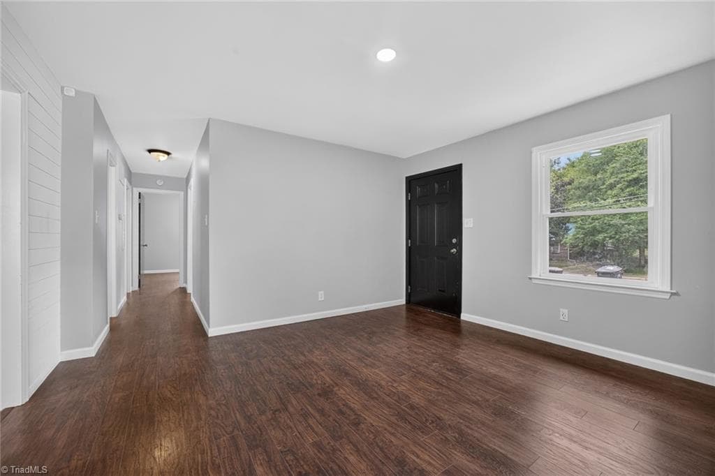 Stick/Site Built at 1569 Lovett Street, Greensboro NC 27403, photo 4 of 22