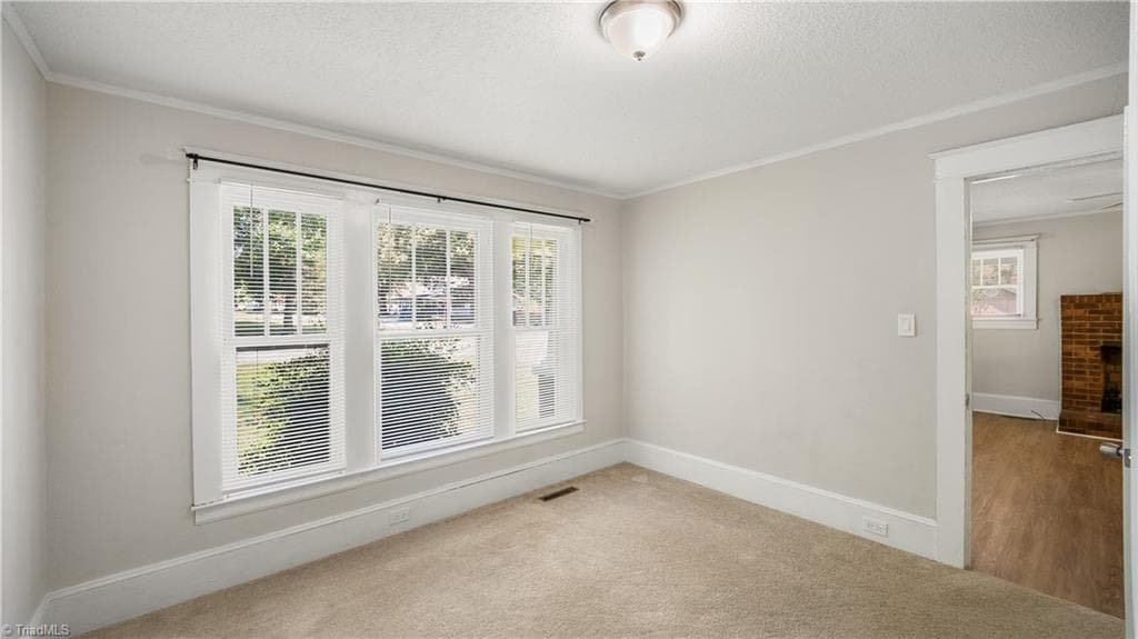 Stick/Site Built at 106 Northview Place, High Point NC 27263, High Point, photo 17 of 60