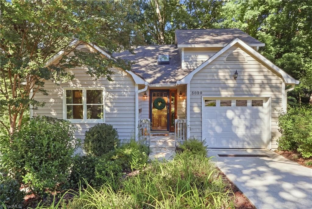 5029 Mereworth Court, Winston-Salem NC 27104