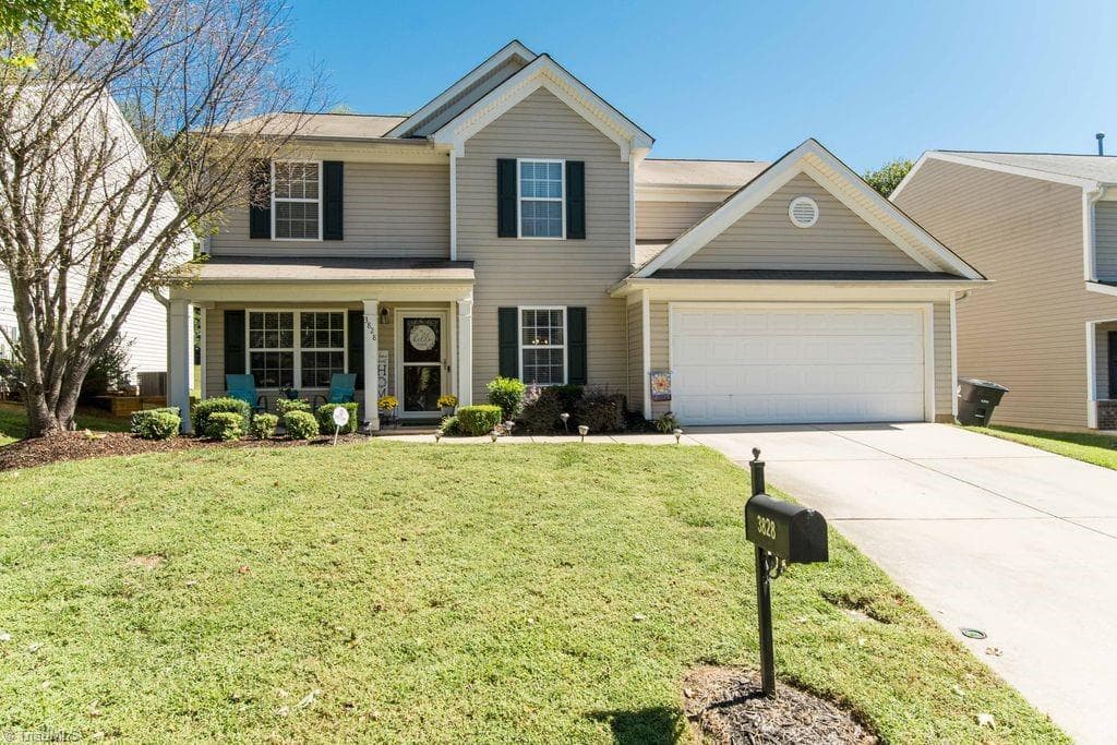 Stick/Site Built at 3828 Robbins Brook Drive, Winston-Salem NC 27107, photo 2 of 38