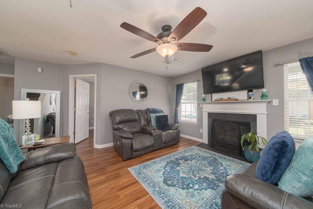 Stick/Site Built at 3828 Robbins Brook Drive, Winston-Salem NC 27107, photo 10 of 38