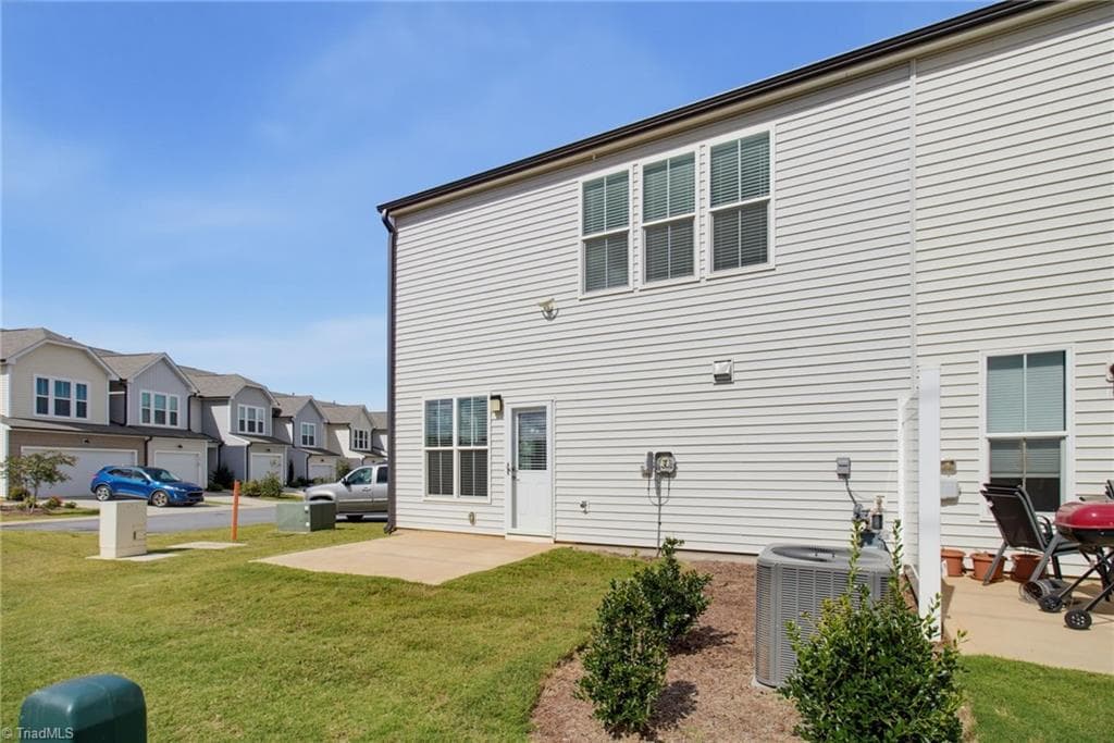 Stick/Site Built at 3727 Feltham Lane, Greensboro NC 27282, photo 30 of 31