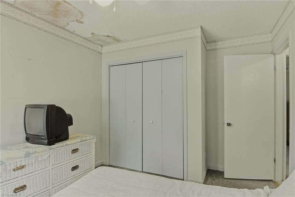 Stick/Site Built at 3808 Briarwood Avenue, High Point NC 27265, photo 26 of 32