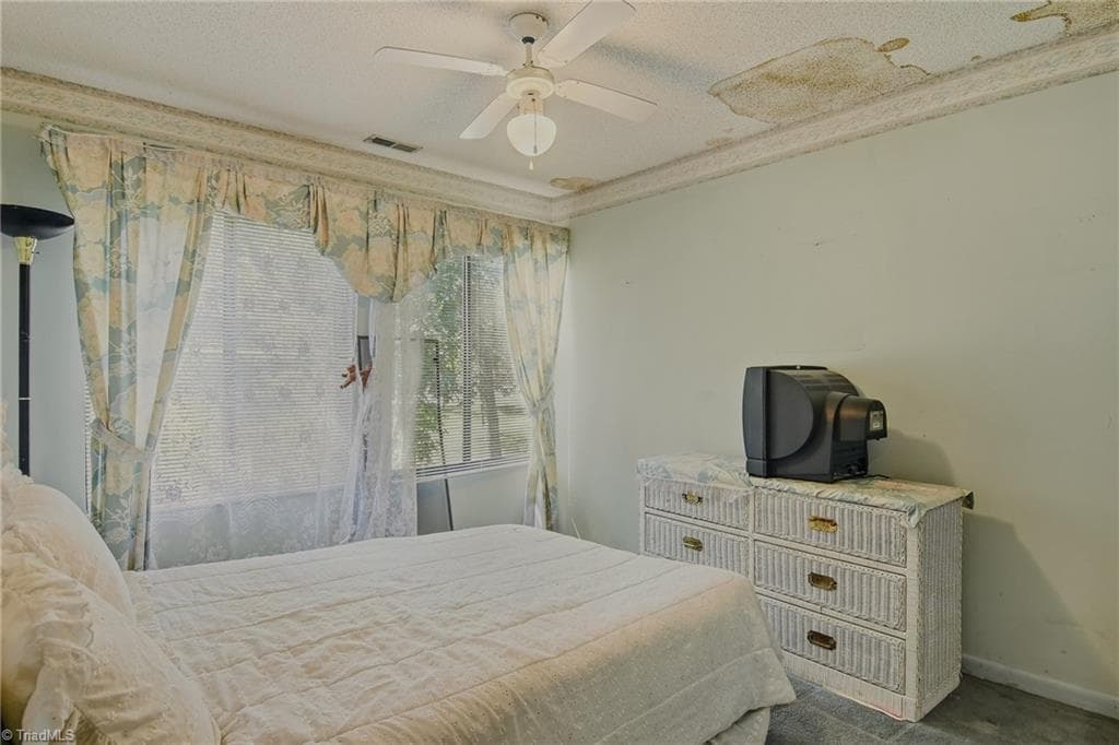 Stick/Site Built at 3808 Briarwood Avenue, High Point NC 27265, photo 25 of 32