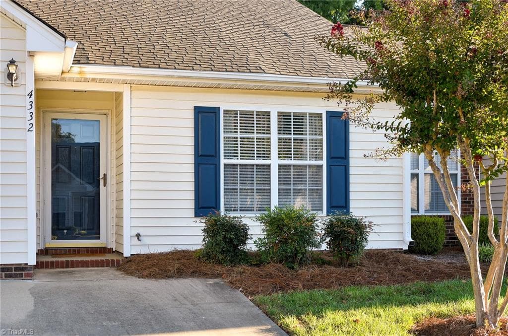 Stick/Site Built at 4332 Rocky Brook Court, Greensboro NC 27409, photo 2 of 25