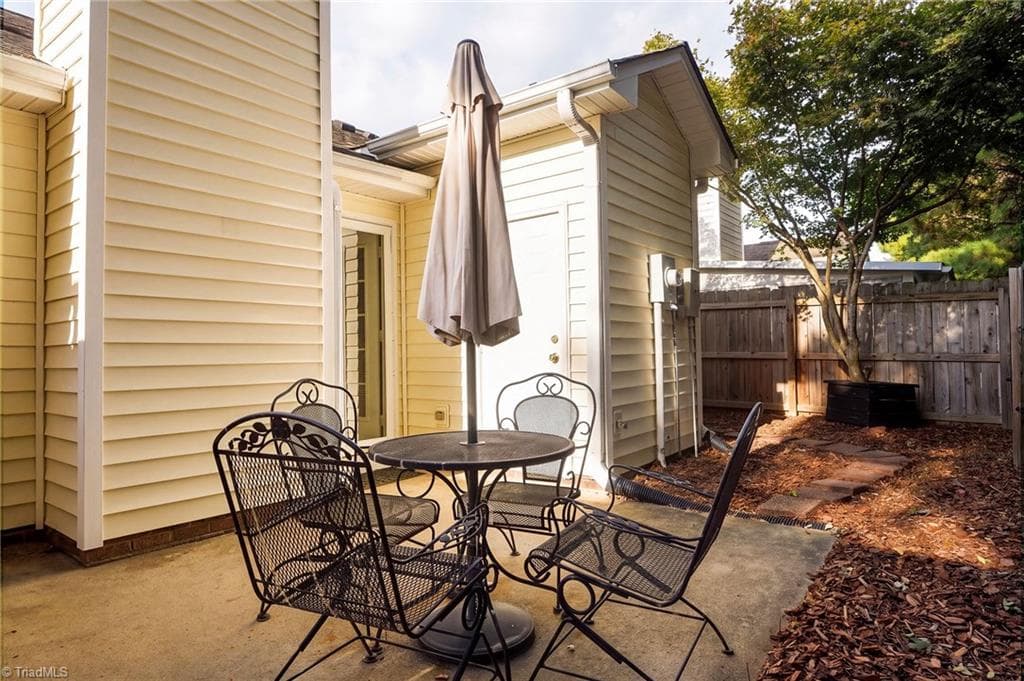 Stick/Site Built at 4332 Rocky Brook Court, Greensboro NC 27409, photo 20 of 25