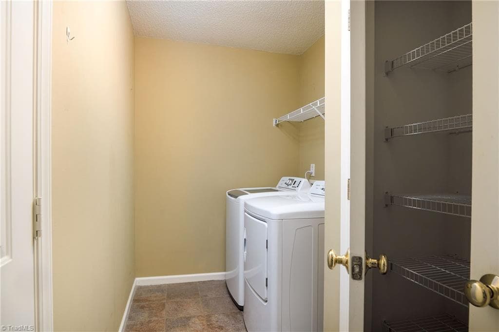 Stick/Site Built at 4332 Rocky Brook Court, Greensboro NC 27409, photo 11 of 25