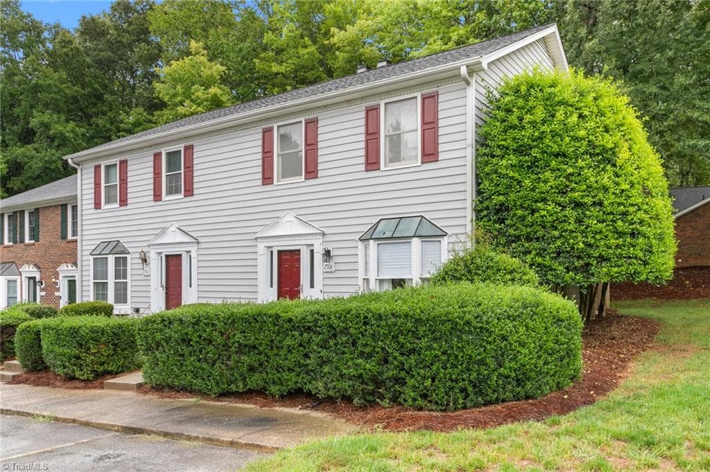 Stick/Site Built at 2508 Cottage Place, Greensboro NC 27455, photo 15 of 21