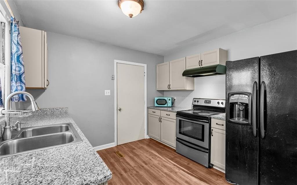 Stick/Site Built at 4105 Flagstaff Court, Greensboro NC 27406, photo 10 of 27