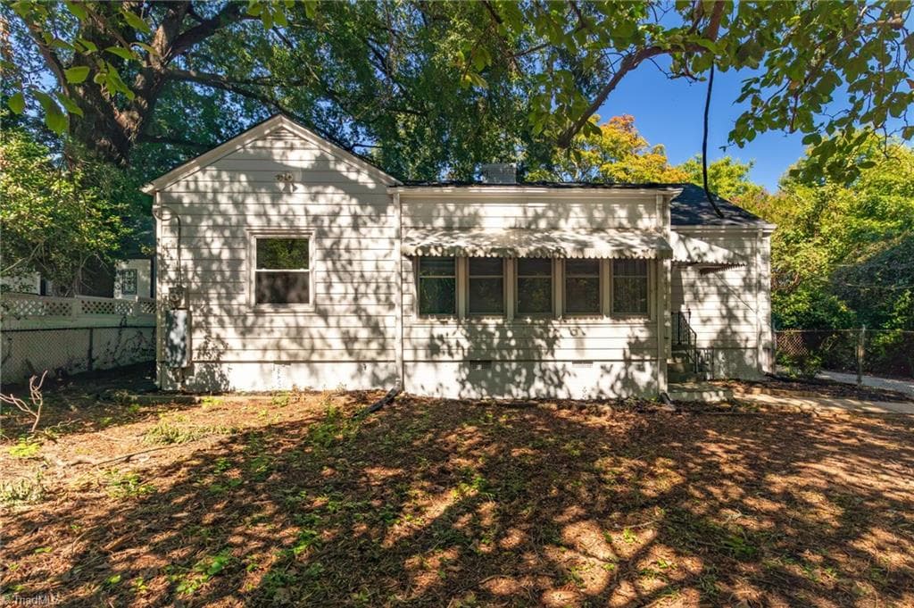 Stick/Site Built at 3123 W Friendly Avenue, Greensboro NC 27408, photo 27 of 34