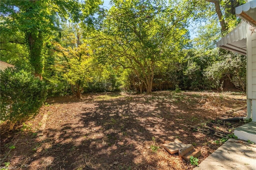 Stick/Site Built at 3123 W Friendly Avenue, Greensboro NC 27408, photo 26 of 34