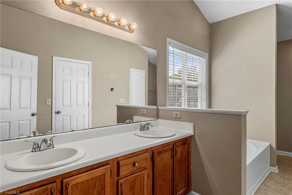 Stick/Site Built at 5804 Manor Ridge Trail, Greensboro NC 27407, photo 23 of 37