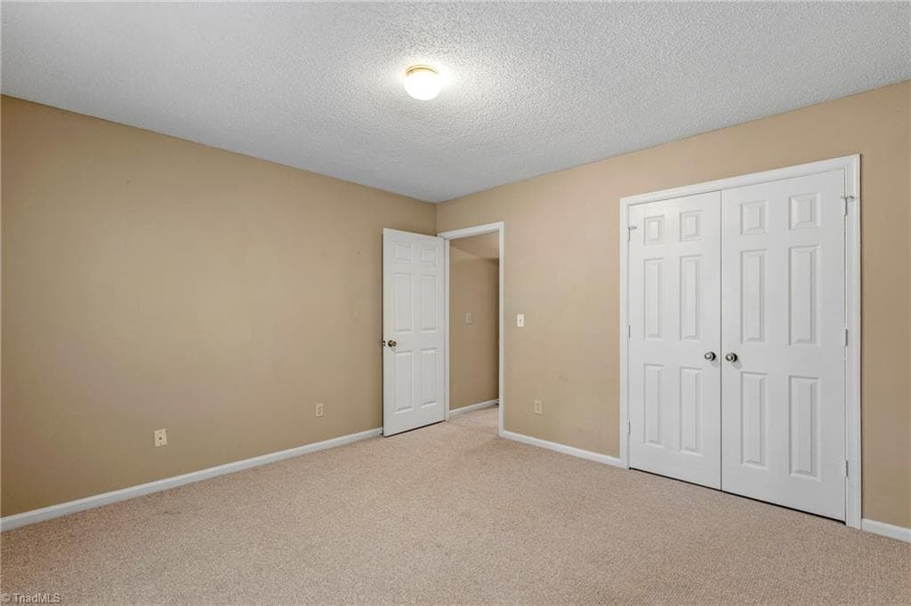 Stick/Site Built at 5804 Manor Ridge Trail, Greensboro NC 27407, photo 30 of 37