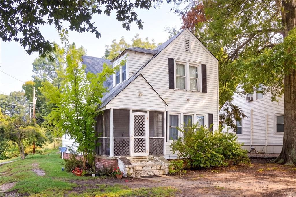 4010 S Main Street, Winston-Salem NC 27127