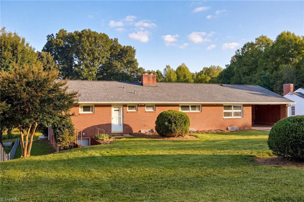 Stick/Site Built at 708 Hudson Street, Winston-Salem NC 27105, Winston-Salem, photo 12 of 33