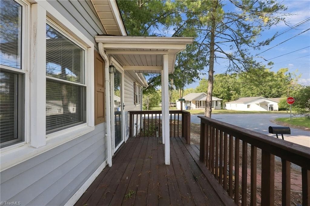 Stick/Site Built at 413 New Street, Kernersville NC 27284, Kernersville, photo 43 of 50