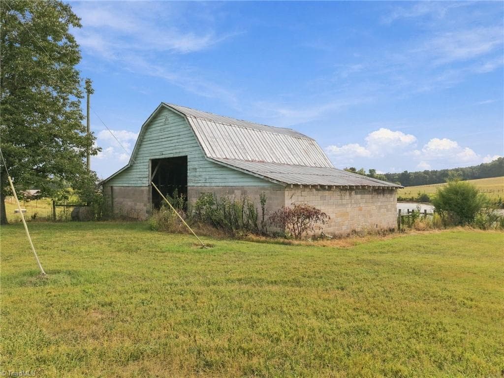 Stick/Site Built at 6227 Gravel Hill Road, Denton NC 27239, Denton, photo 32 of 47