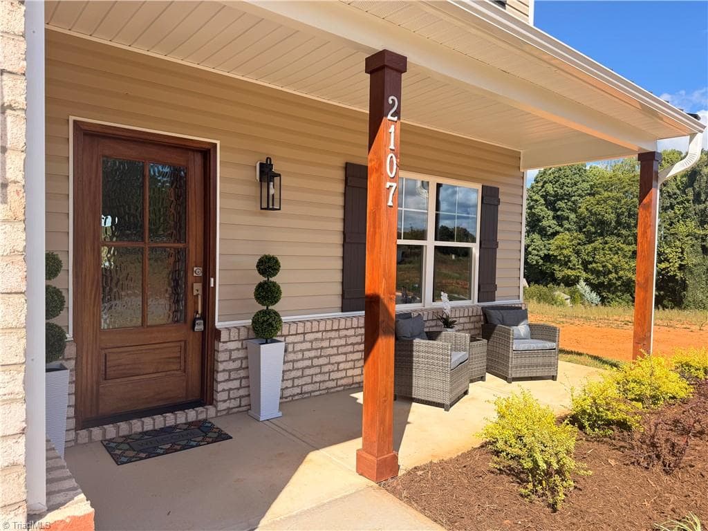 Stick/Site Built at 2111 Medhurst Drive, Greensboro NC 27410, Greensboro, photo 5 of 38
