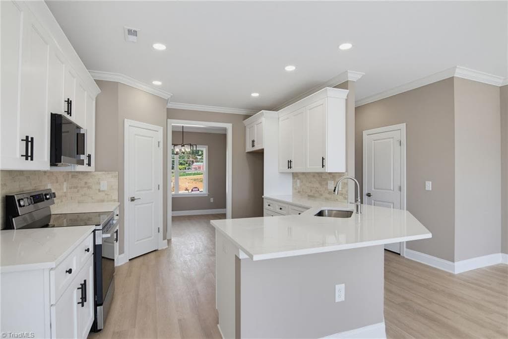 Stick/Site Built at 2111 Medhurst Drive, Greensboro NC 27410, Greensboro, photo 19 of 38